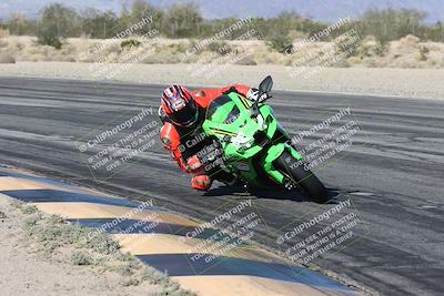 media/Dec-04-2025-Racers Edge (Thu) [[5ebc9f124d]]/2-A Group/1-Session 2 (Turn 7 Inside)/